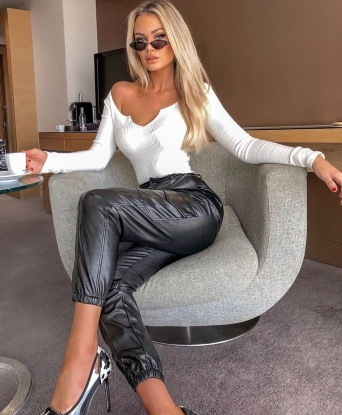 Анкета проститутки Маша - город Вольное, 24 года, №12078